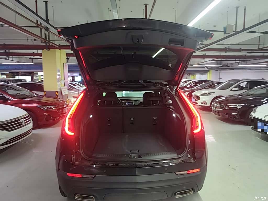 Cadillac XT4, 2022 15