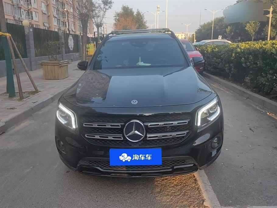Mercedes-Benz GLB