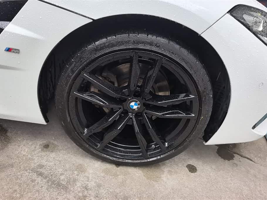 BMW Z4 BMW Z4