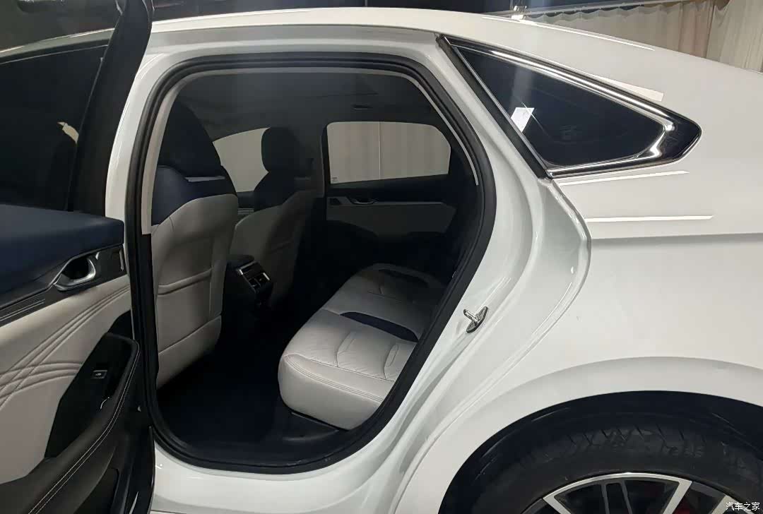 Geely Preface, 2021 8