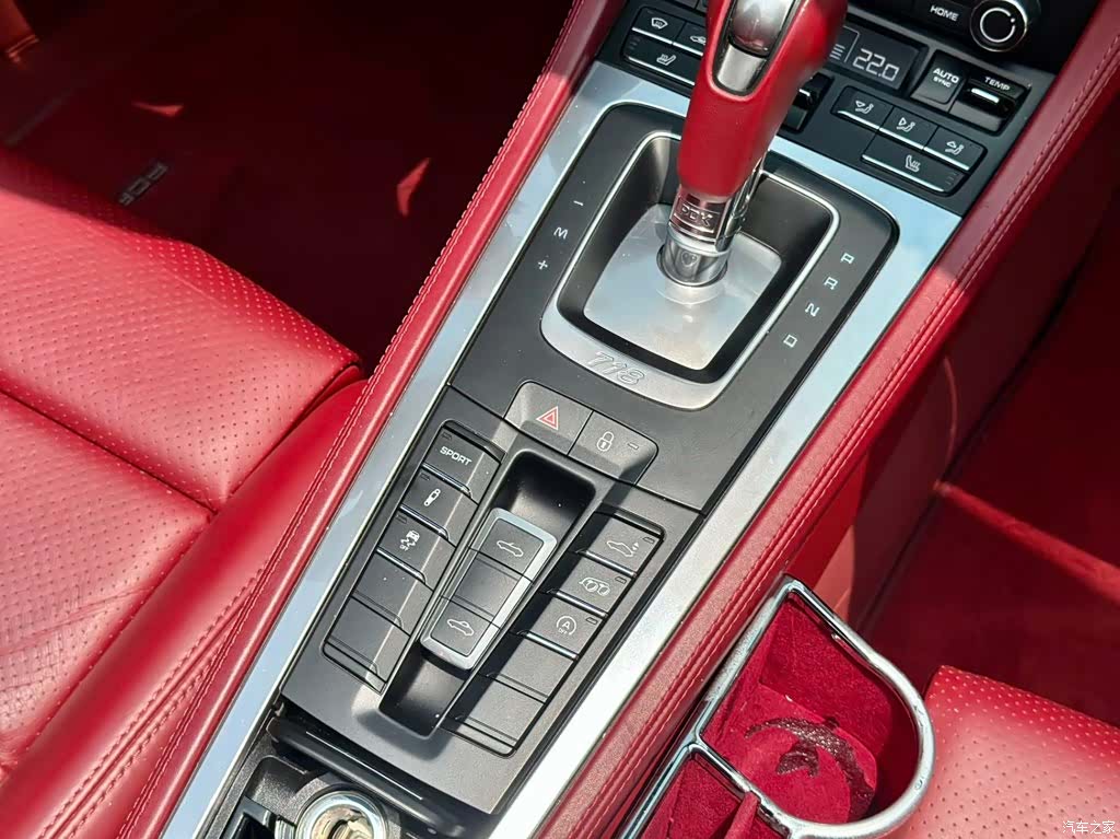 Porsche Boxster, 2018 13