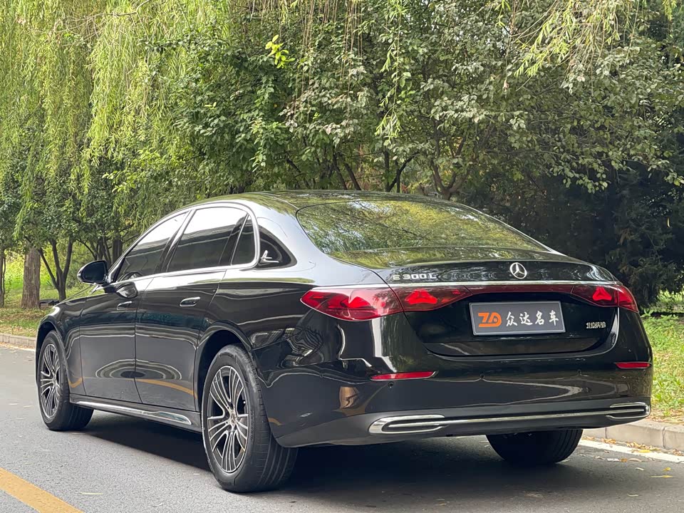 Mercedes-Benz E-class Mercedes-Benz E-class