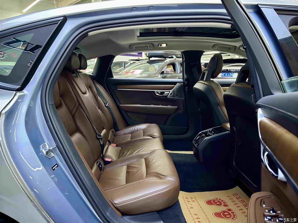 Volvo S90, 2018 все фото