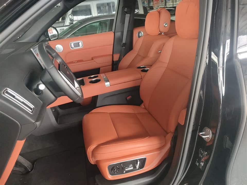 Li Auto Ideal L8