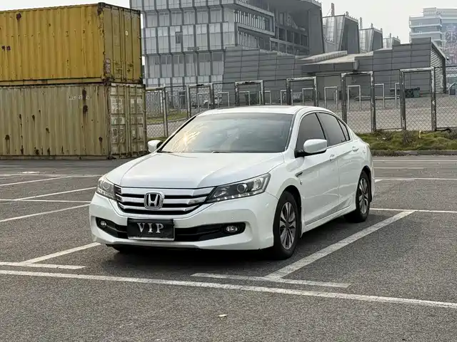 Honda Accord 2016 — купить из Китая под заказ
