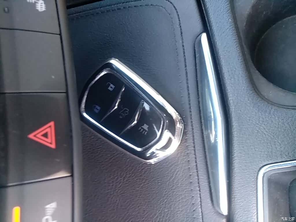 Cadillac XT4, 2020 9