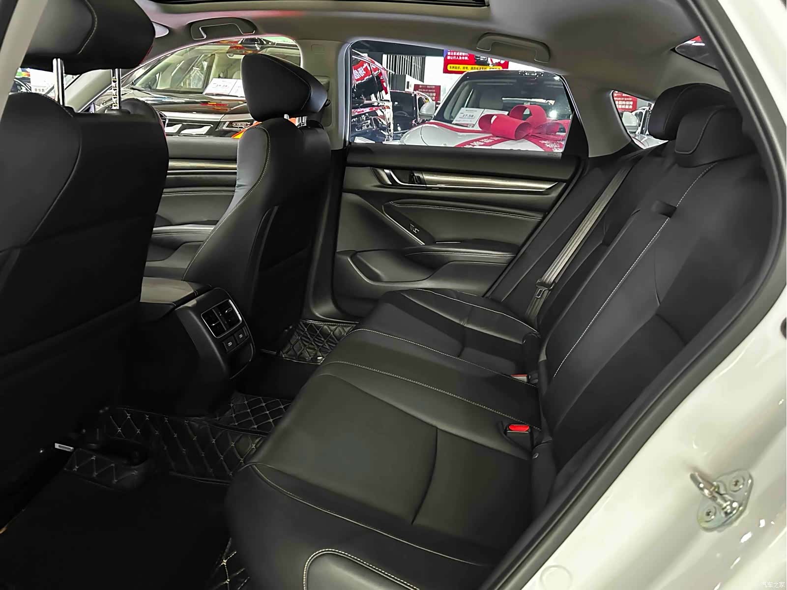 Honda Accord, 2022 11