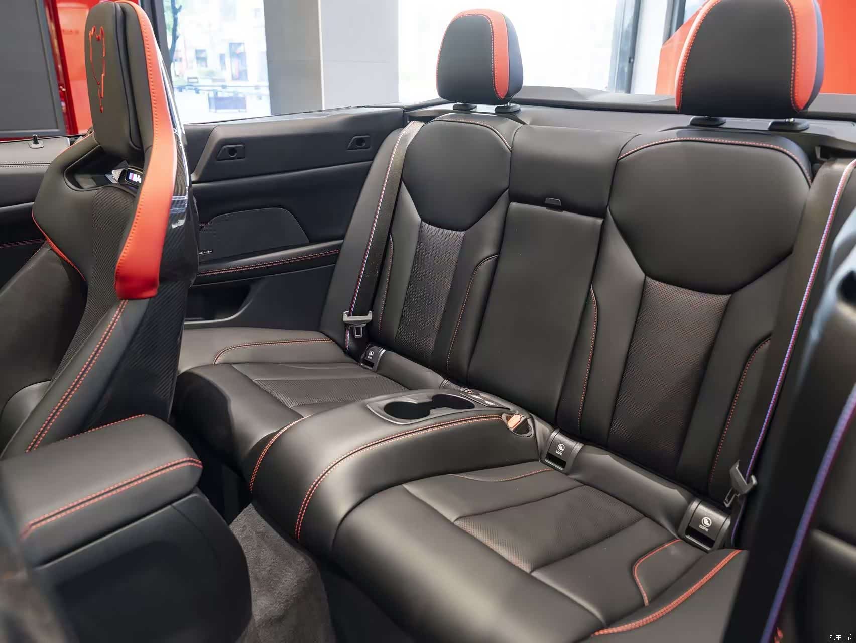 BMW M4, 2025 28