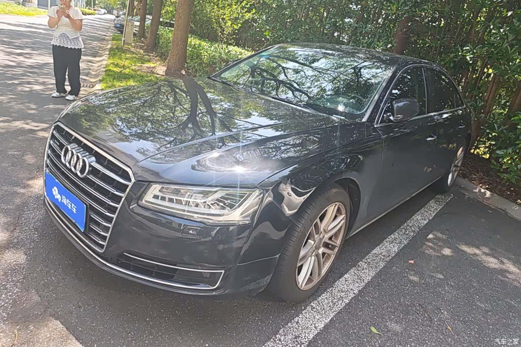 Audi A8L, 2016 1
