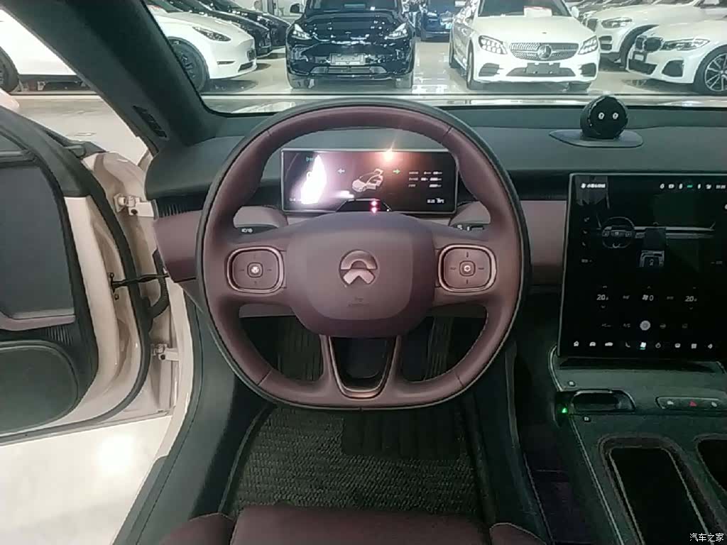 NIO ET5, 2024 11
