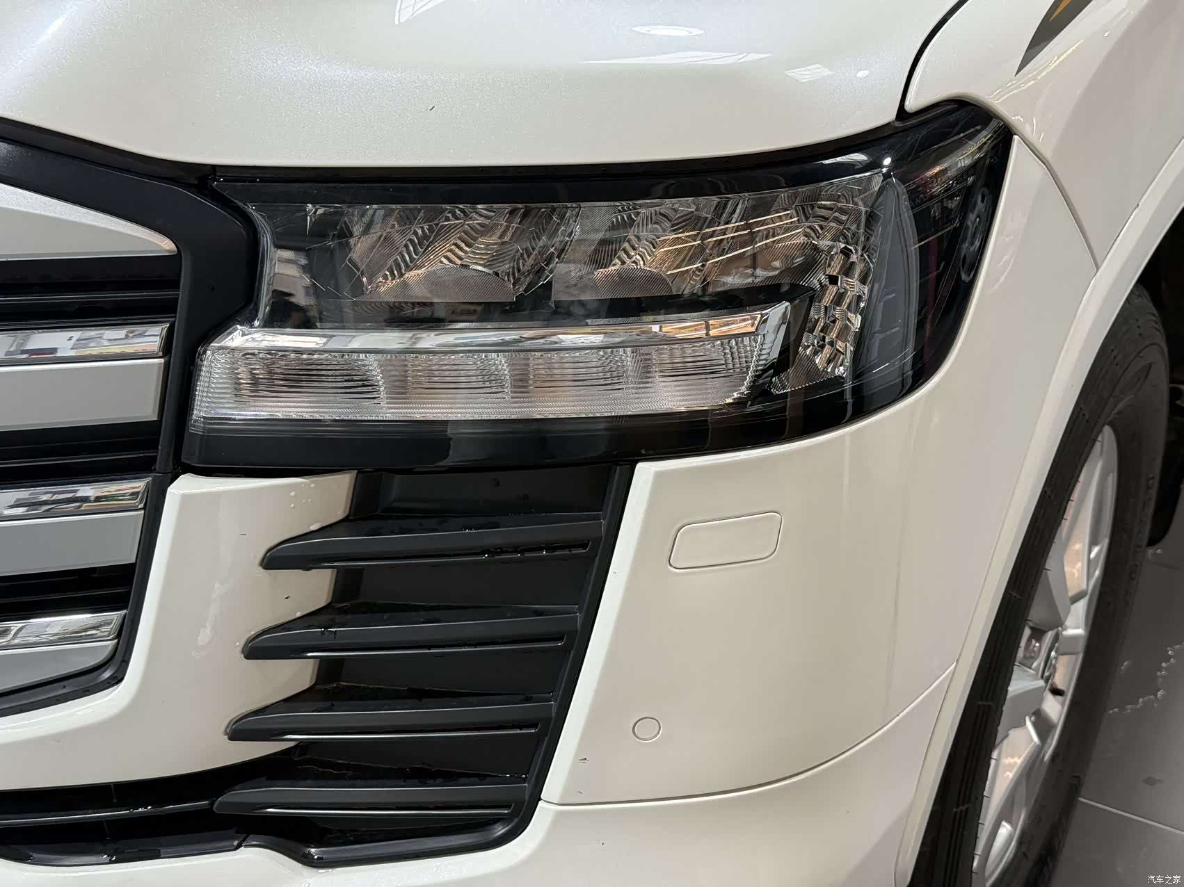 Toyota Land Cruiser, 2023 18