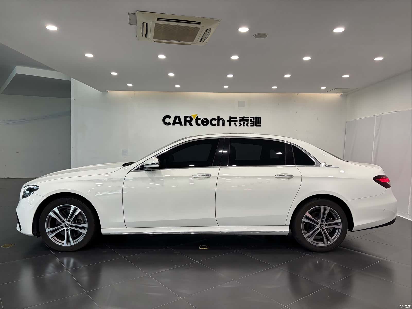 Mercedes-Benz E-Class, 2021 20