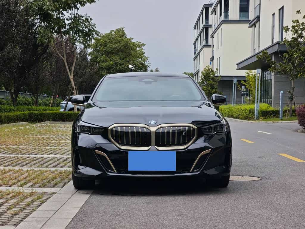BMW i5 2025 eDrive 35L M Sport