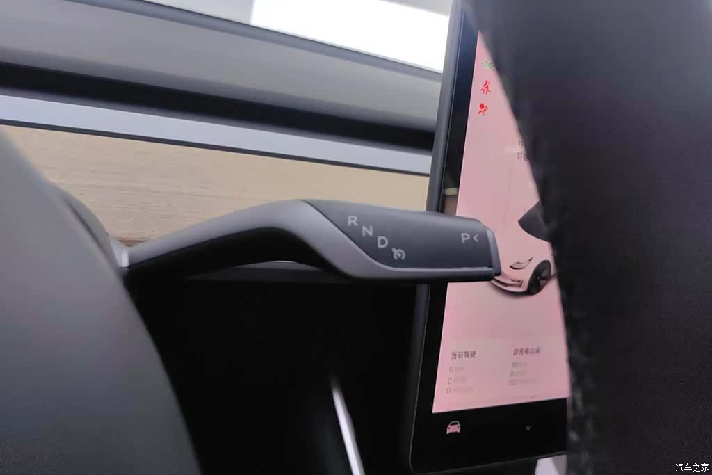 Tesla Model 3, 2019 16