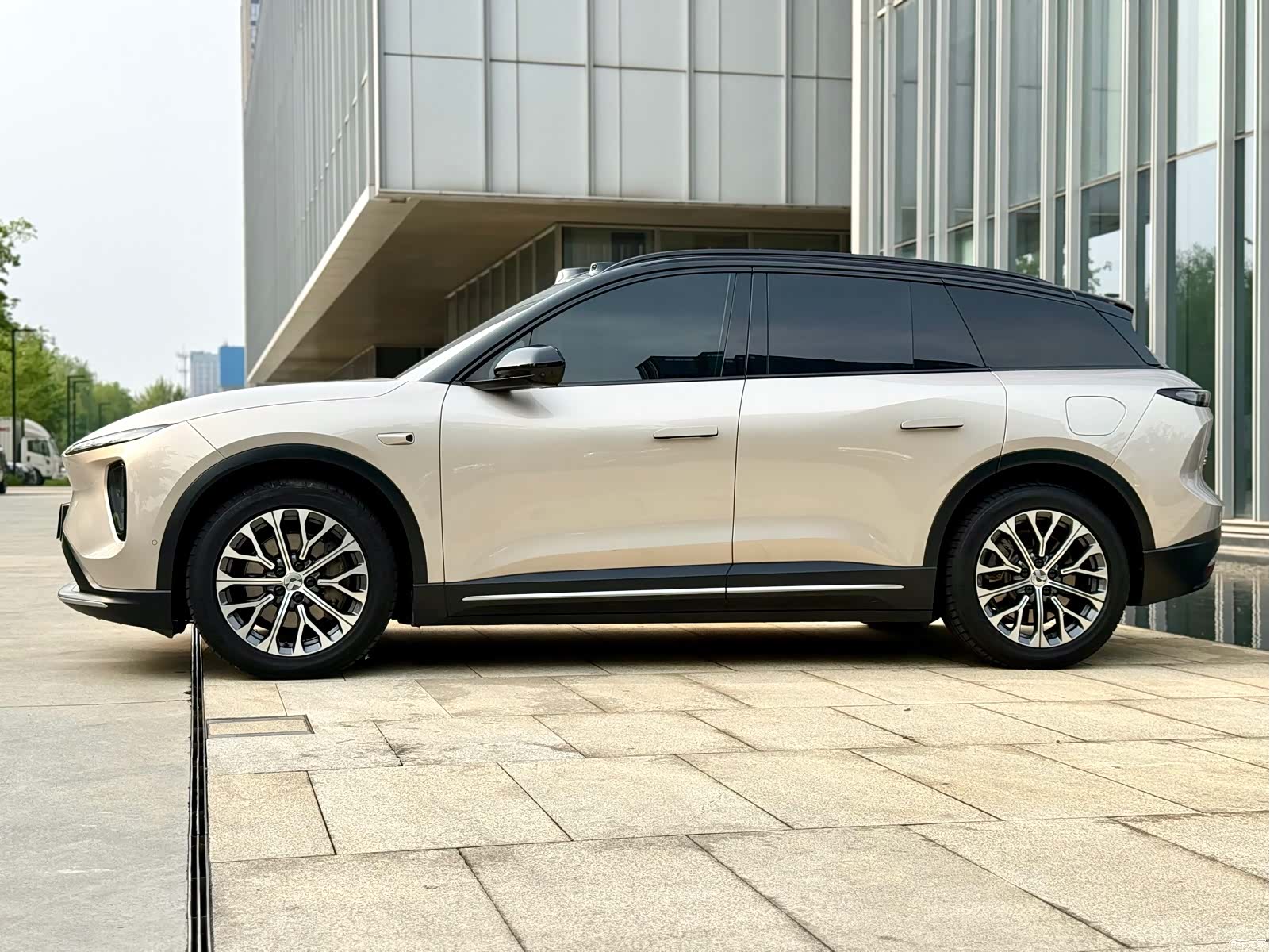 NIO ES6, 2023 23