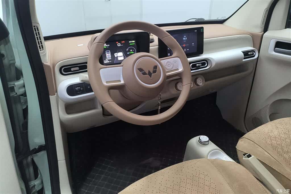 Wuling MINIEV, 2024 12