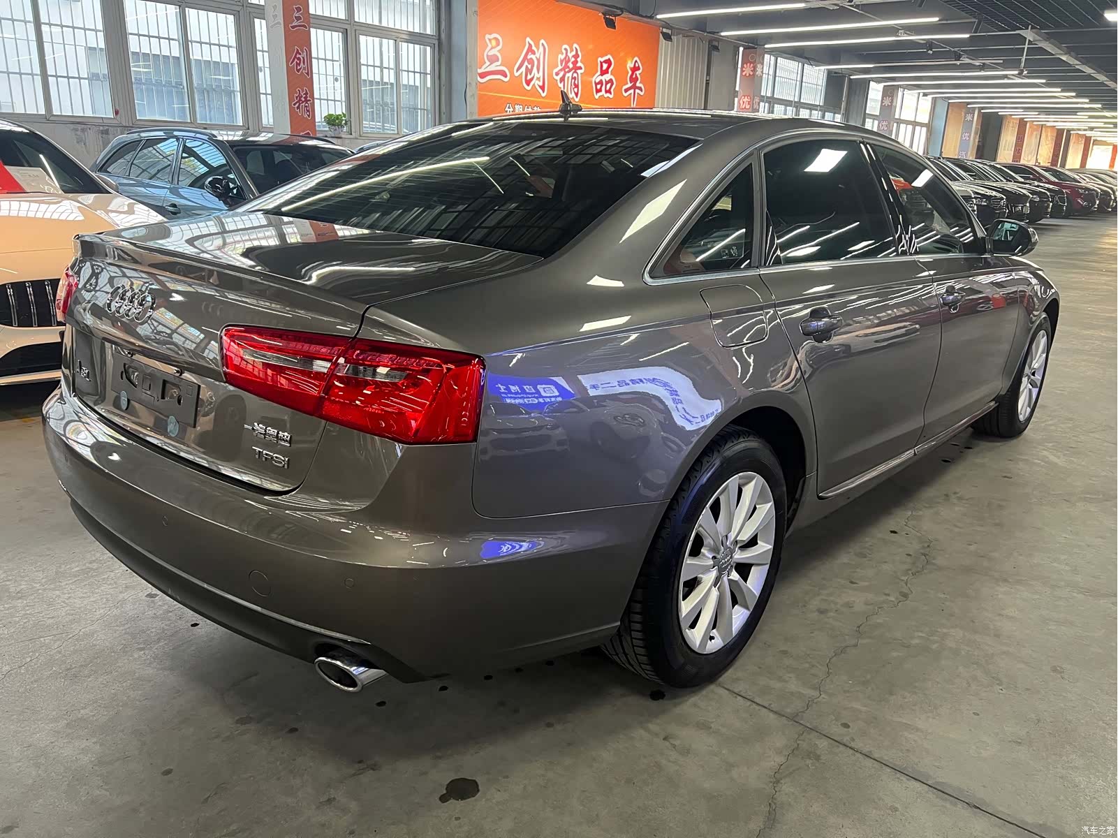 Audi A6L, 2015 все фото