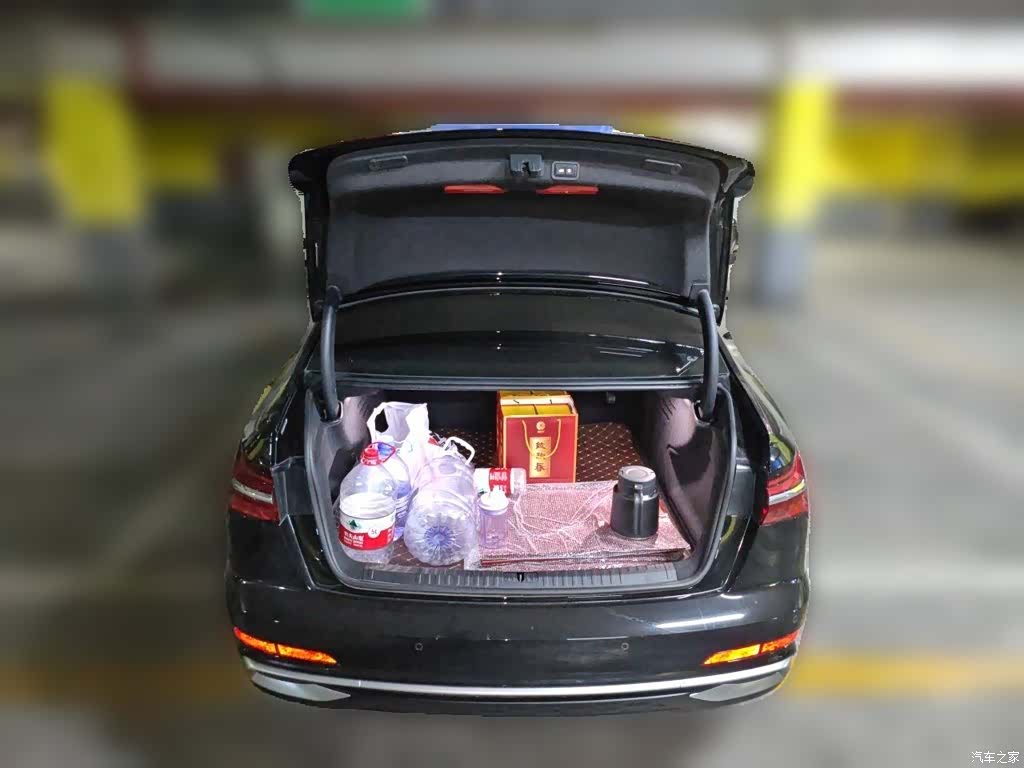 Audi A6L, 2024 10