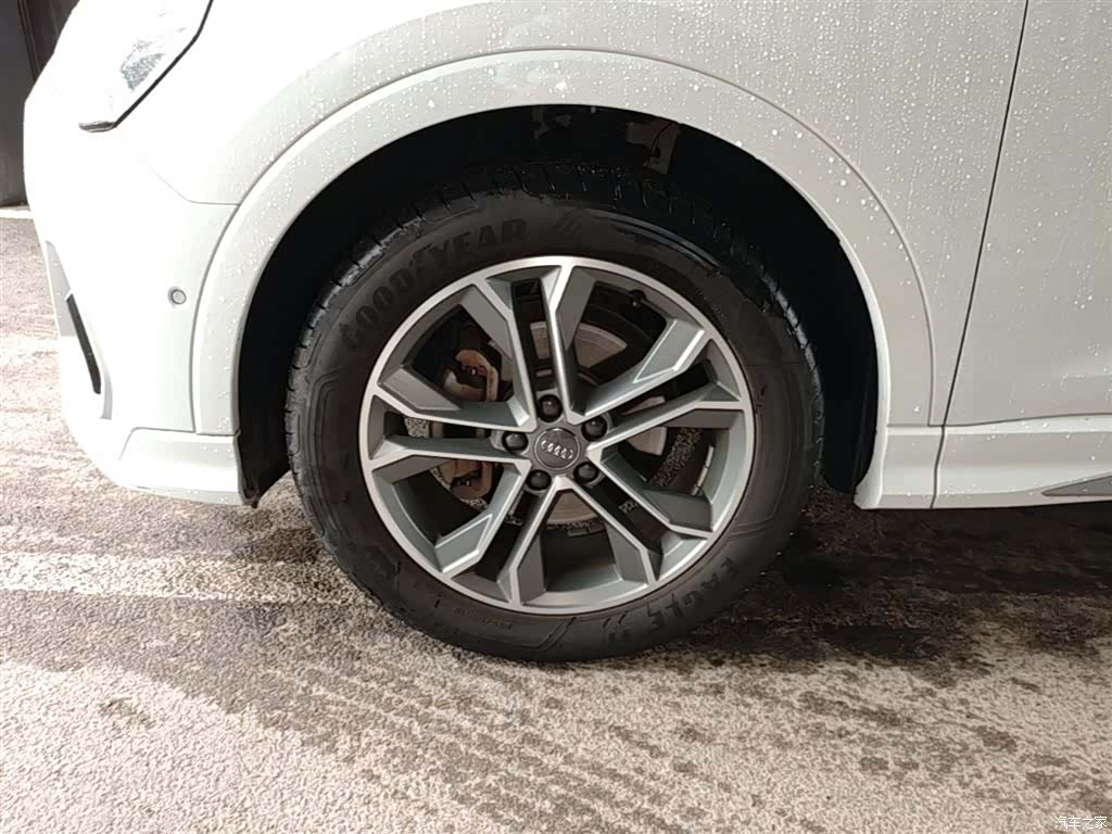 Audi Q3, 2021 23