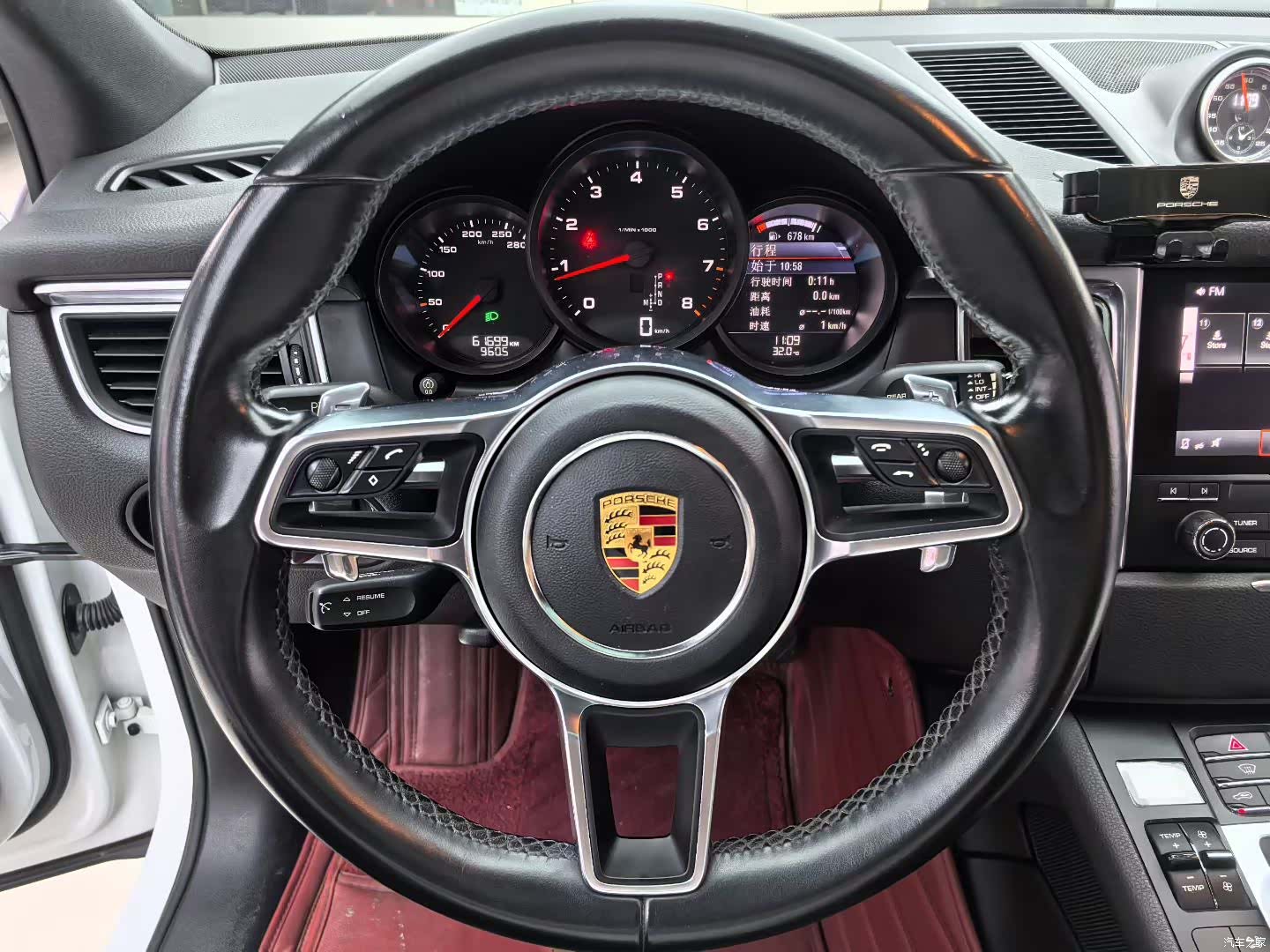 Porsche Macan, 2016 4