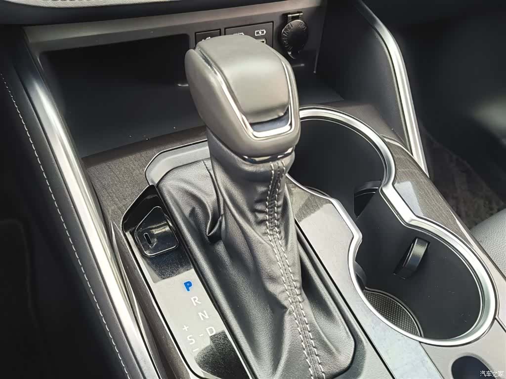 Toyota Crown, 2024 14