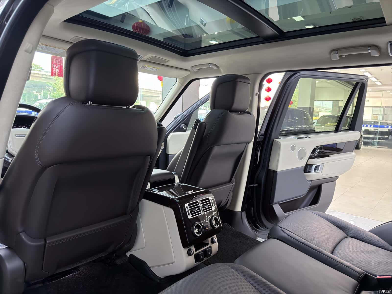 Land Rover Range Rover, 2022 13