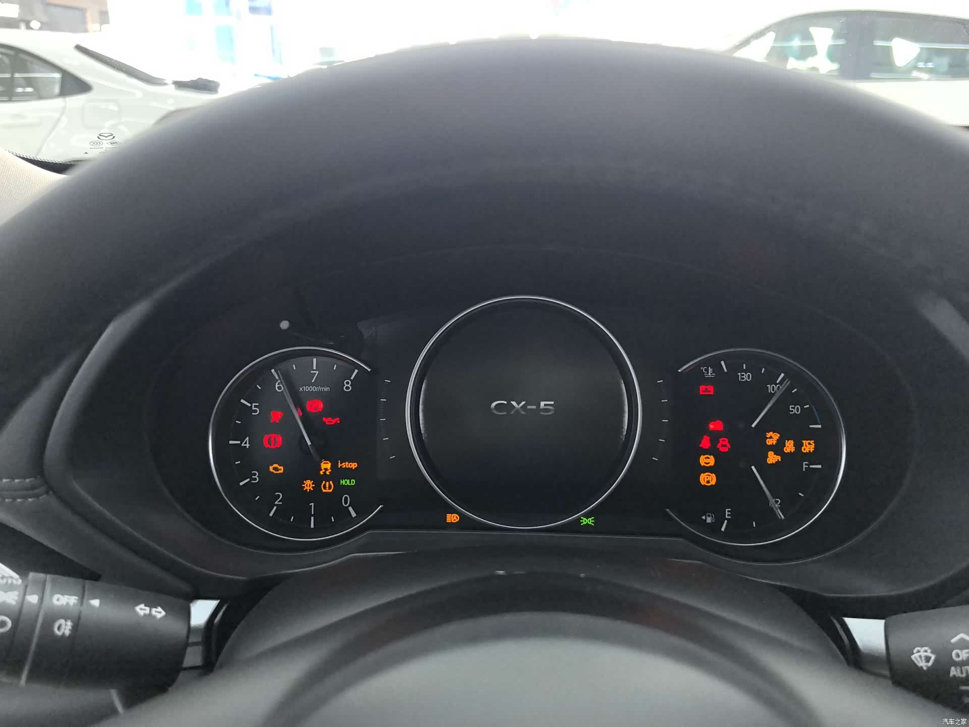Mazda CX-5, 2025 все фото