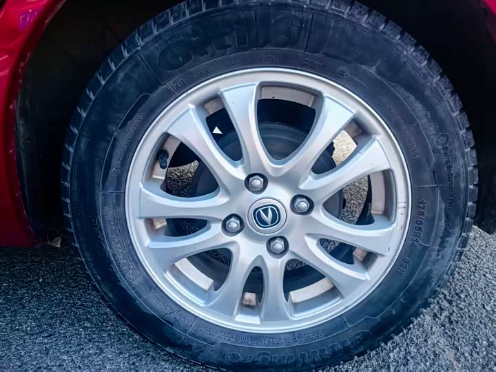 Changan Alsvin V3 2015 1.4L МКПП mei man xing guo IV
