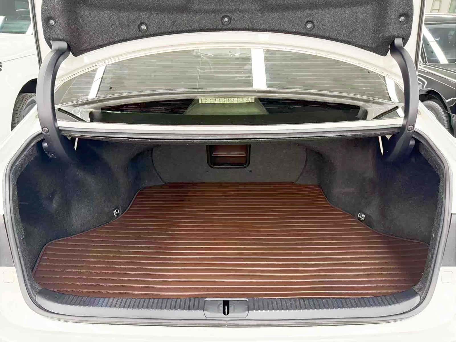 Lexus ES, 2018 19