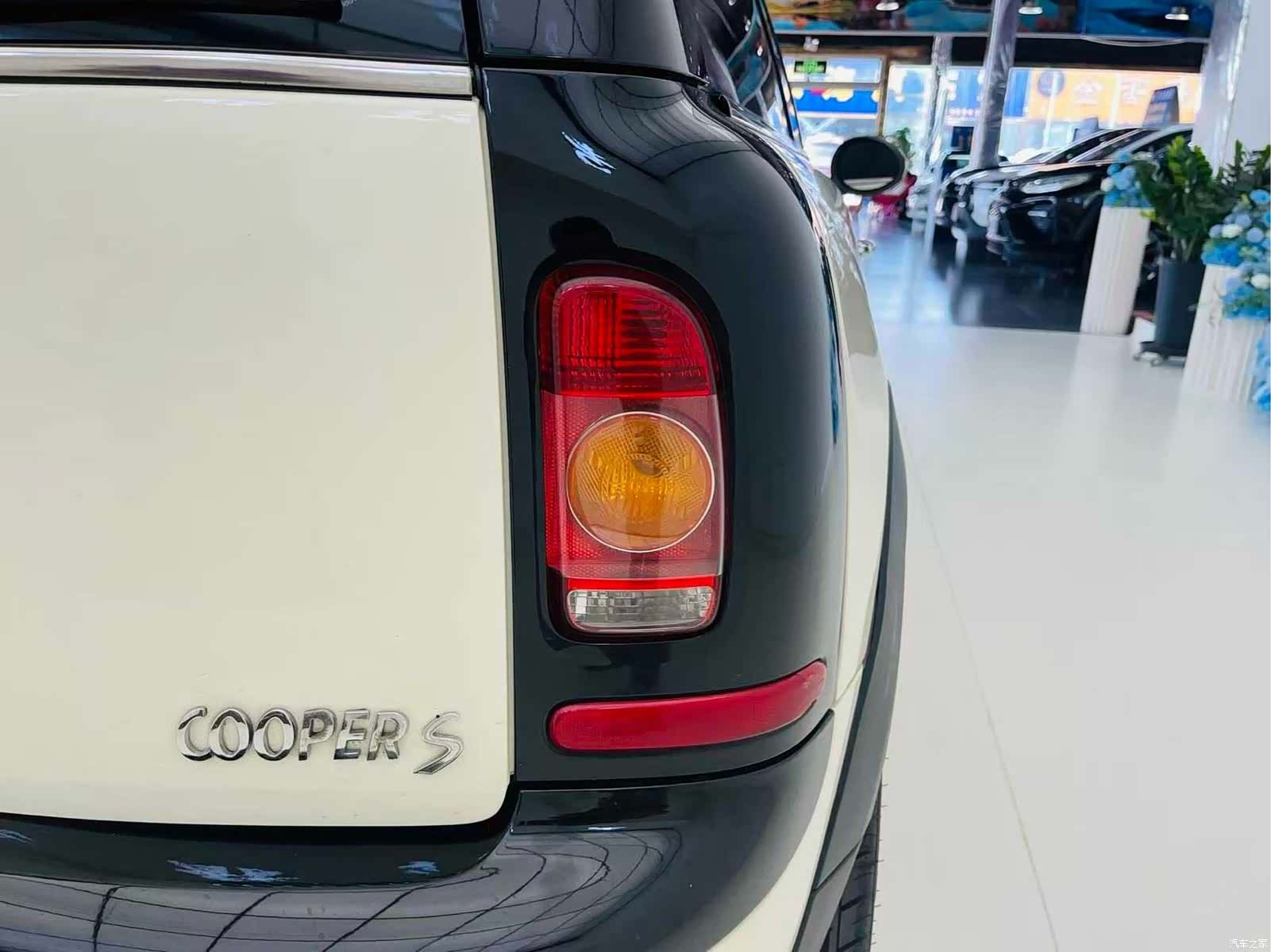 Mini Clubman, 2010 15