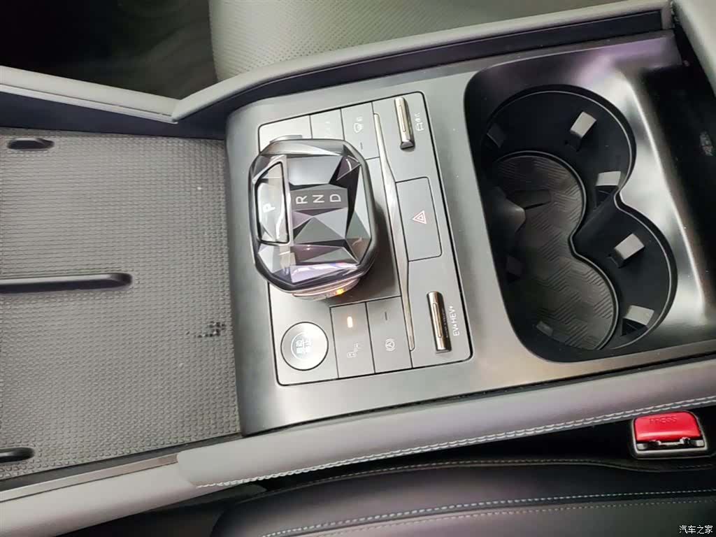 BYD Qin, 2025 14