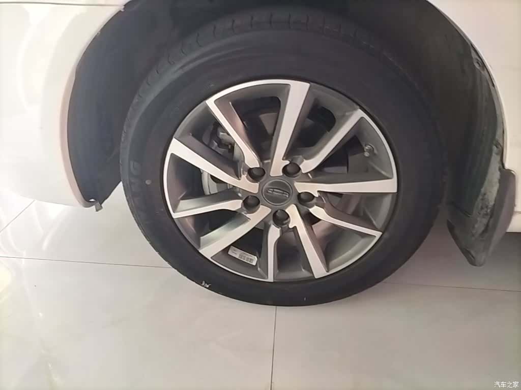 Geely Emgrand, 2020 23
