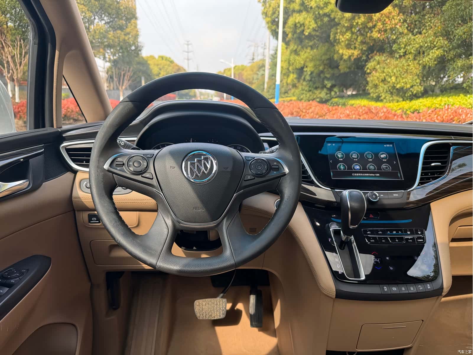 Buick GL8, 2019 11
