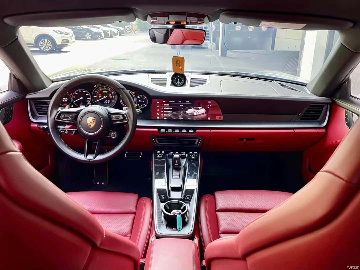 Porsche 911, 2020 4