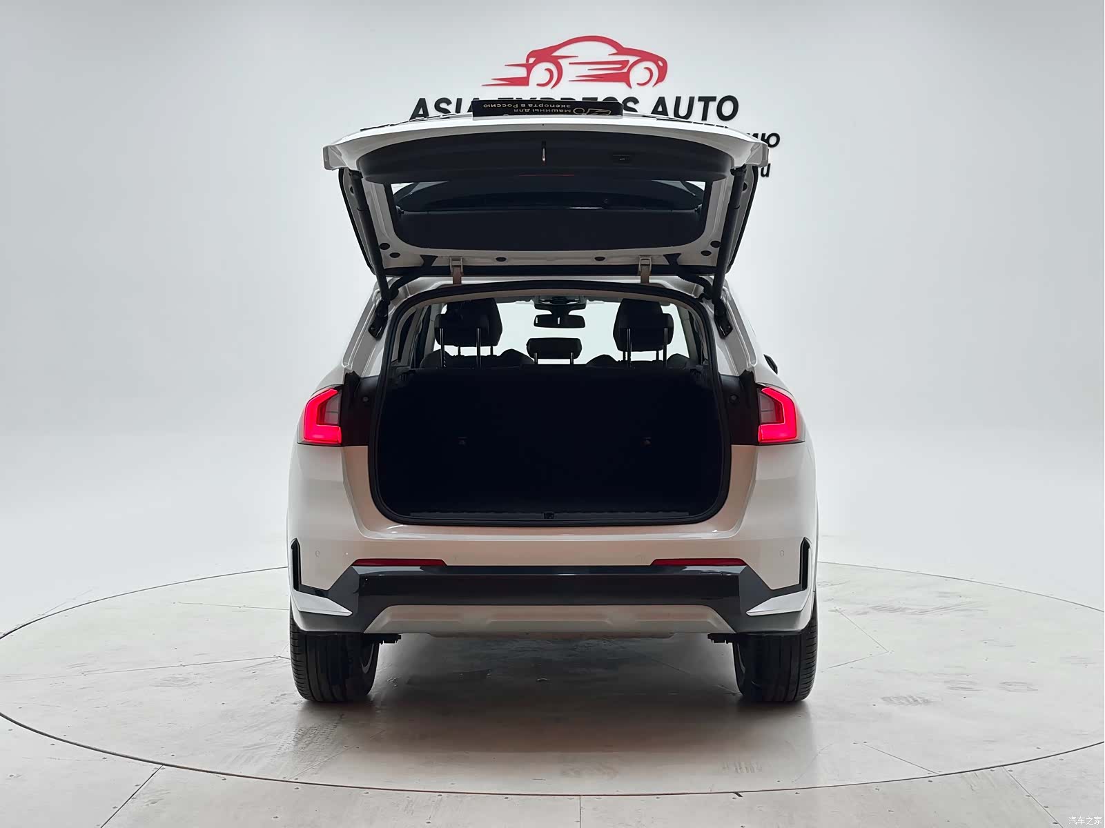 BMW X1, 2023 8