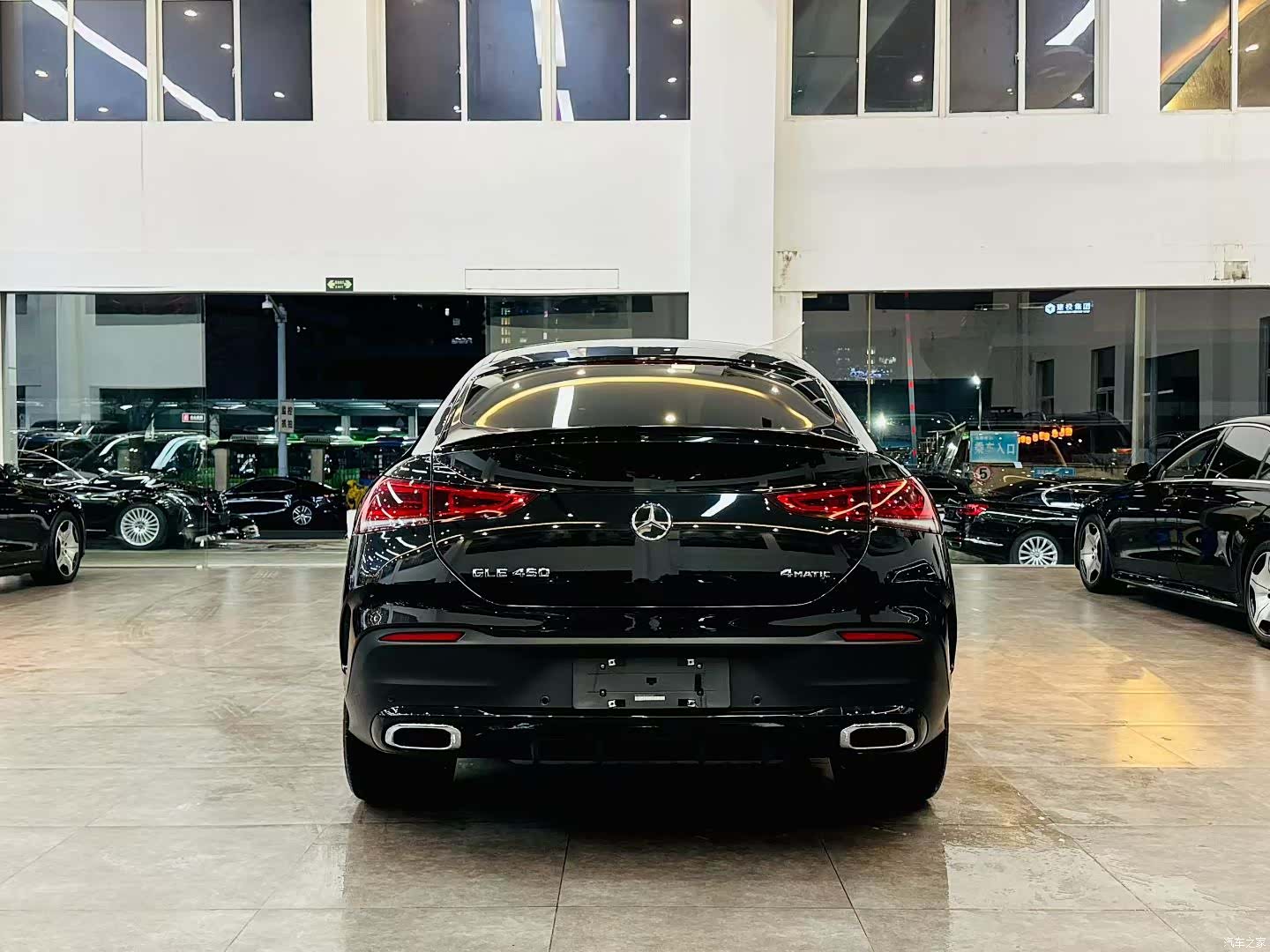 Mercedes-Benz GLE, 2022 4