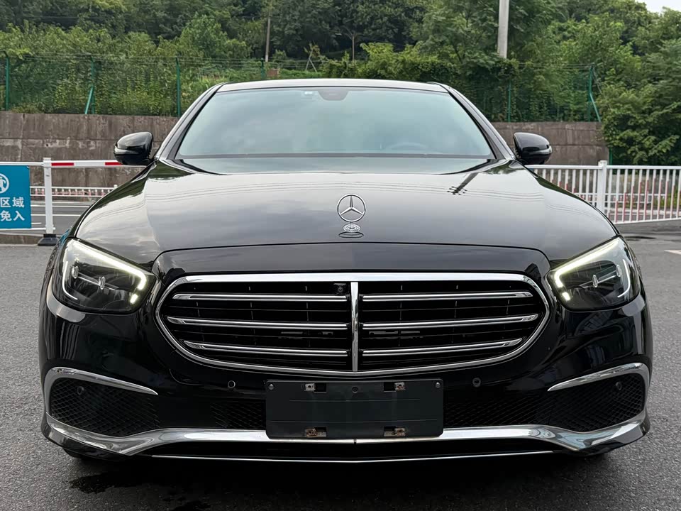 Mercedes-Benz E-class Mercedes-Benz E-class