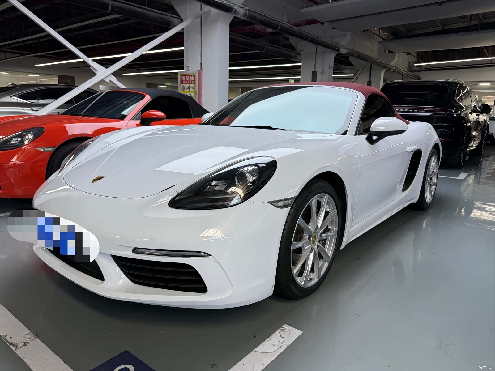 Porsche Boxster, 2017 1