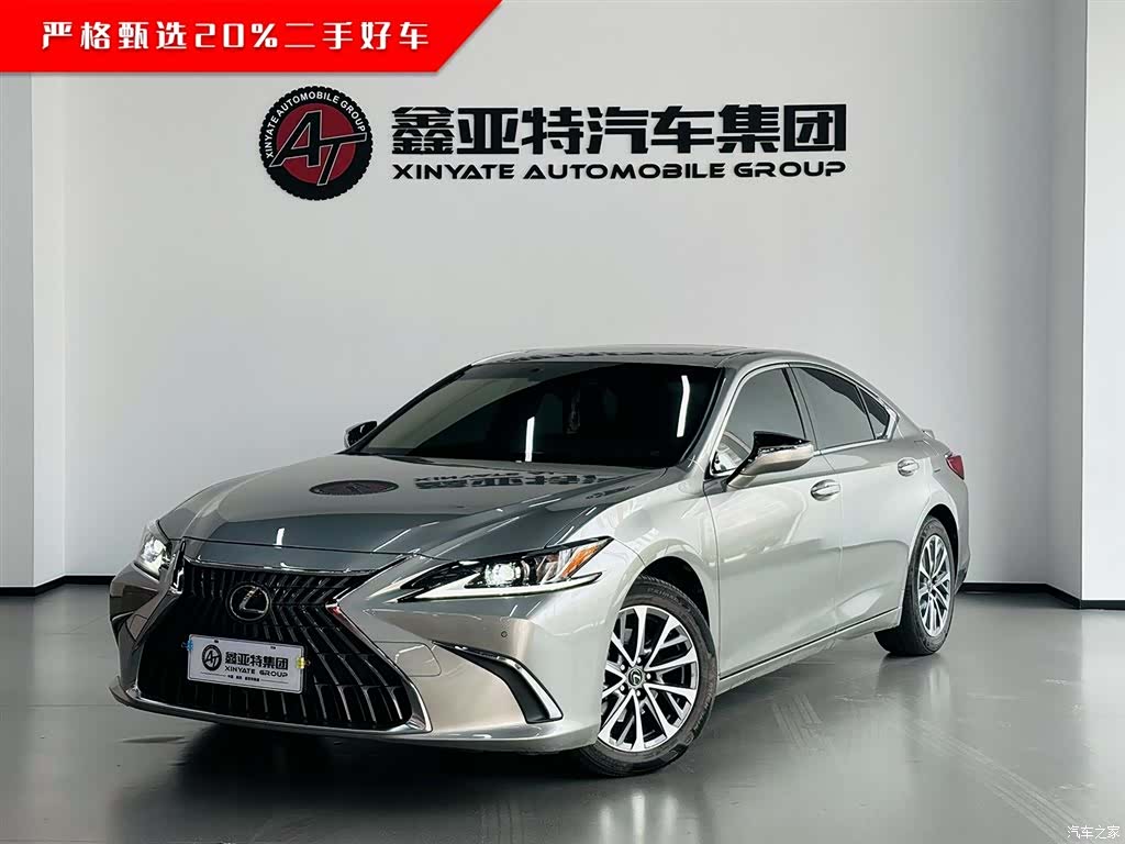 Lexus ES, 2023 3