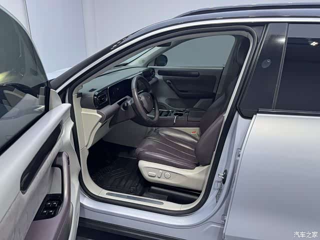 Leapmotor C11, 2022 10