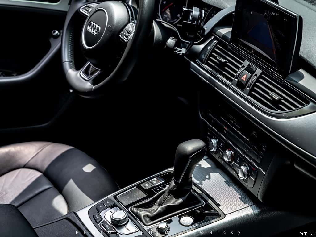 Audi A6, 2019 все фото