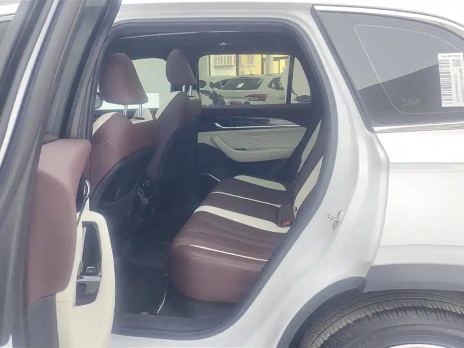 Geely Monjaro
