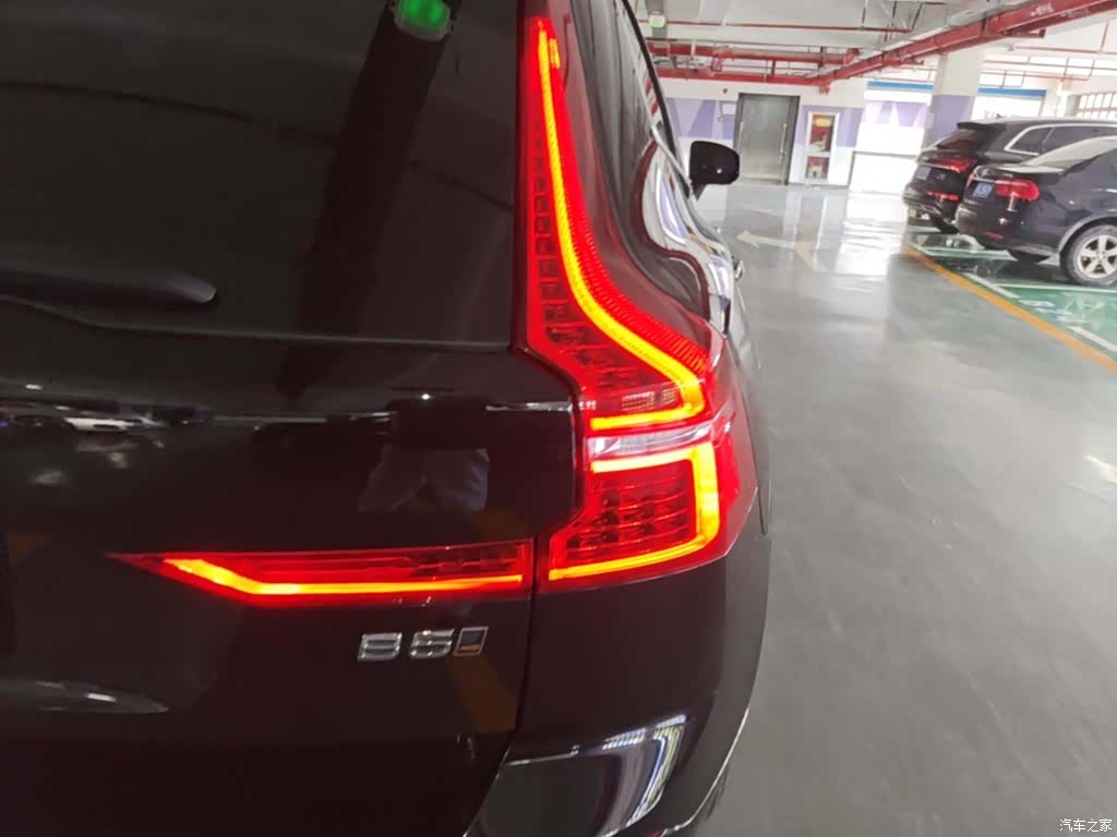 Volvo XC60, 2021 8