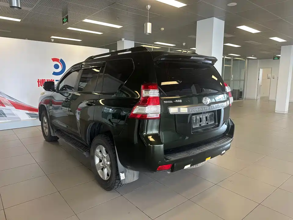 Toyota Prado
