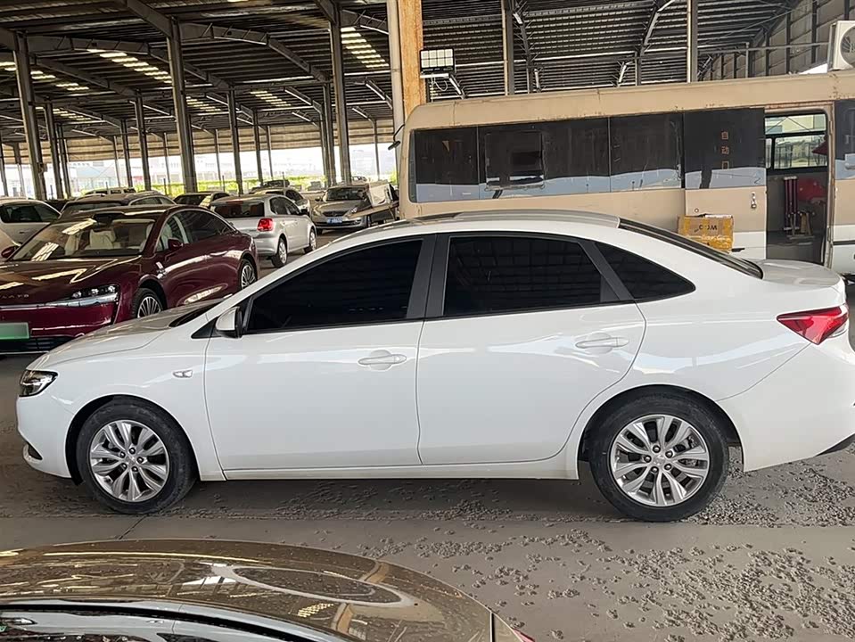 Buick Yinglang