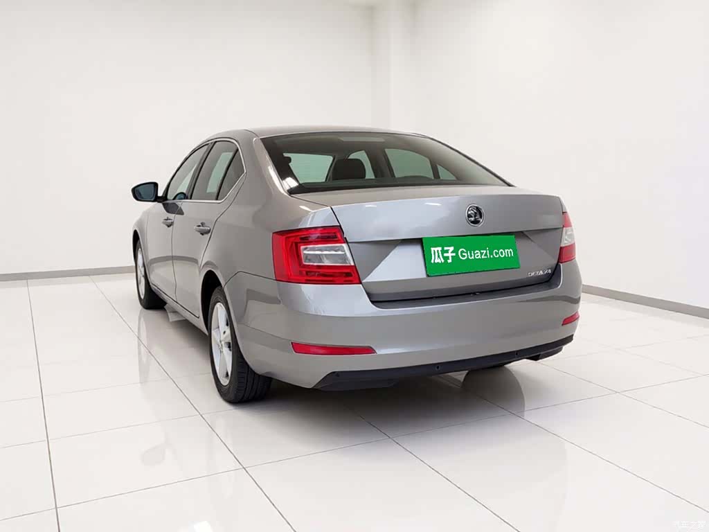 Skoda Octavia, 2015 4