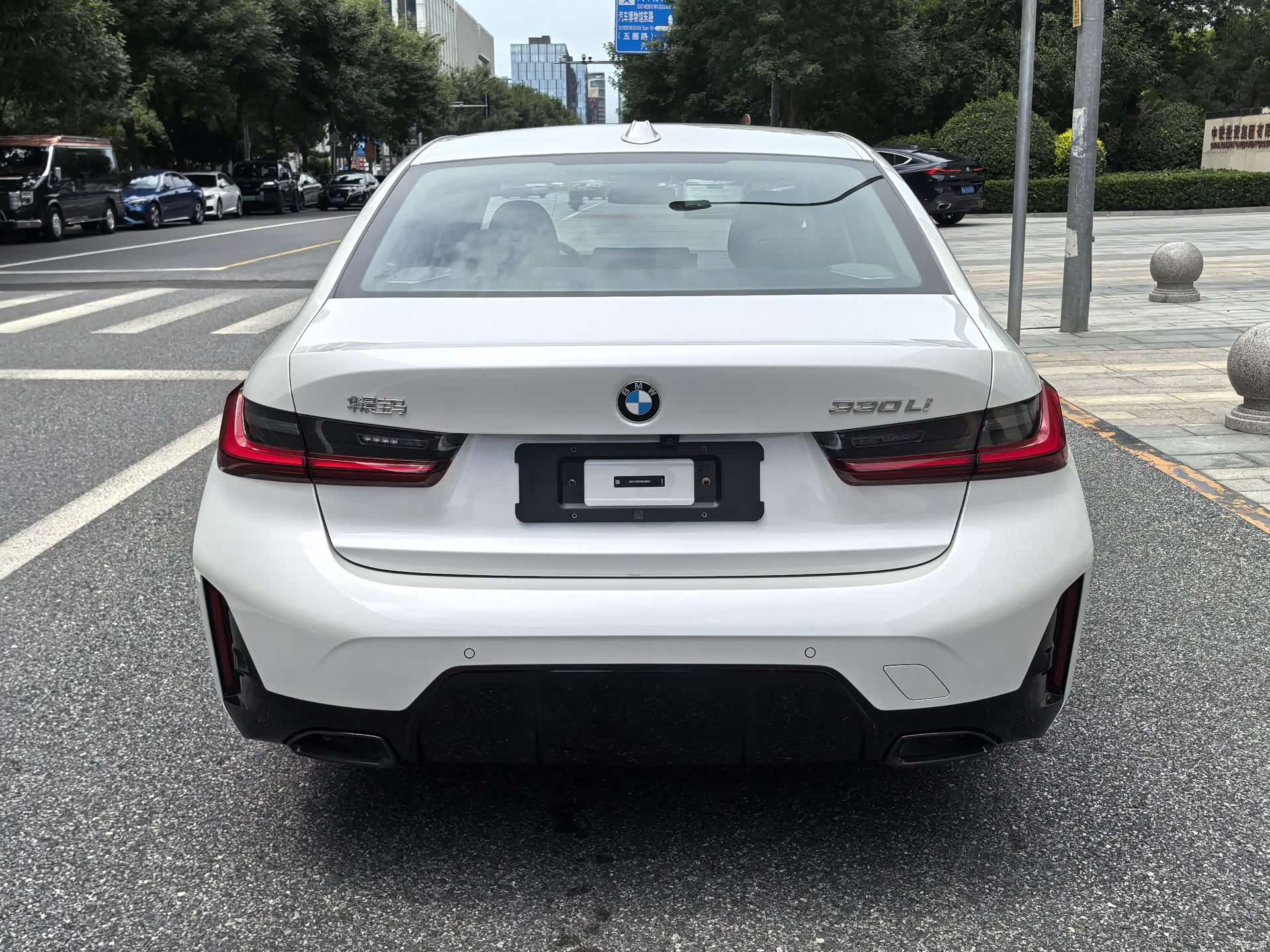 BMW 3 Series, 2026 4