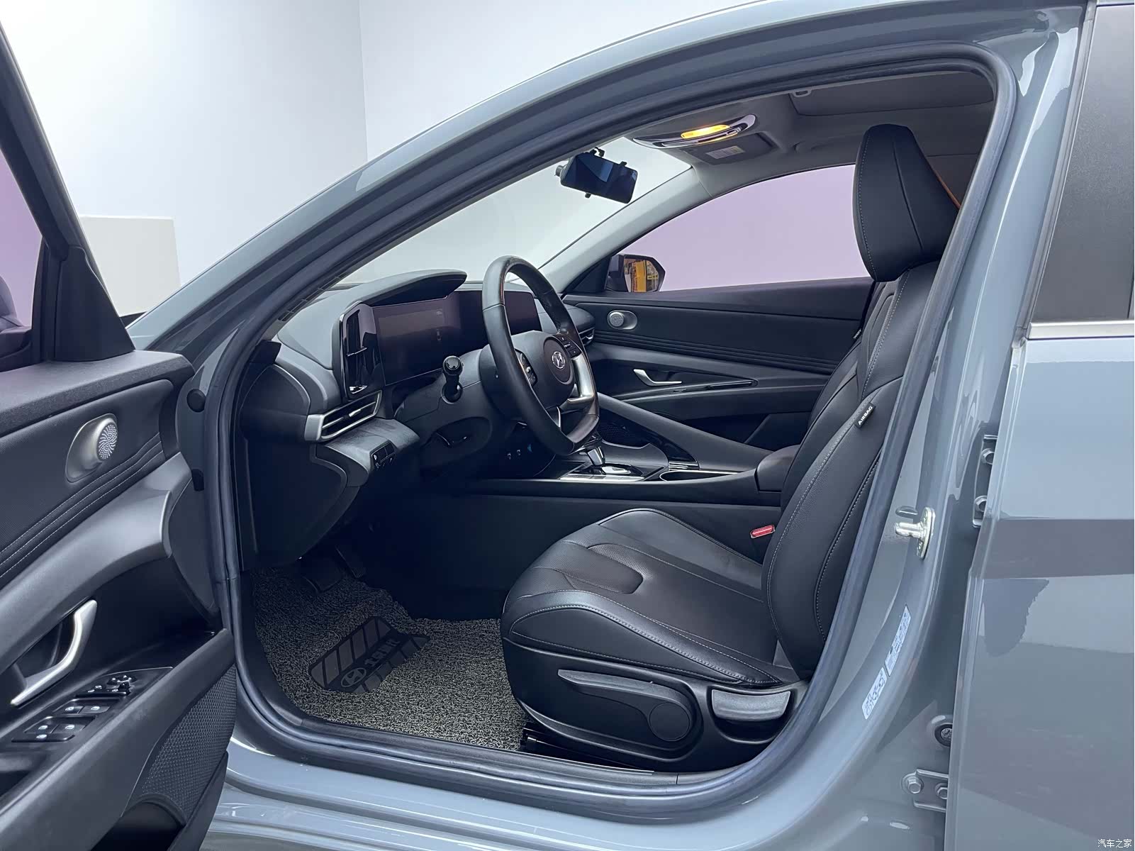 Hyundai Elantra, 2021 13