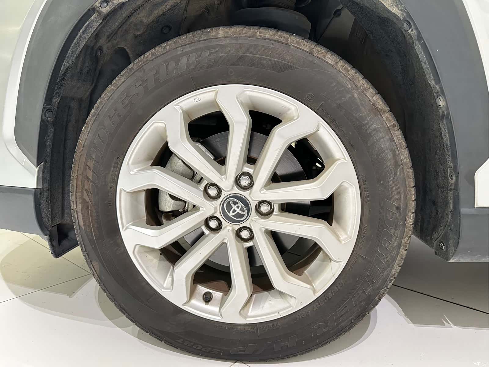 Toyota Frontlander, 2024 11
