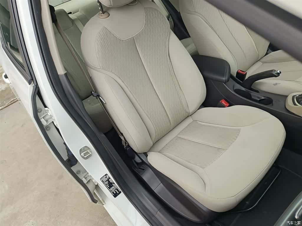 Buick V, 2018 25